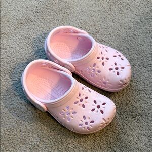 Toddler Pink Crocs